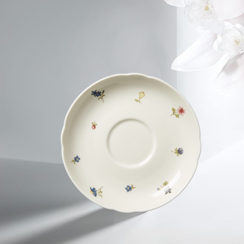 德国Seltmann Weiden陶瓷茶杯垫盘  彩色小花盘子15cm白色
