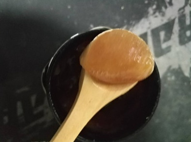 5+卡瑞蜂蜜木勺舀的蜂蜜